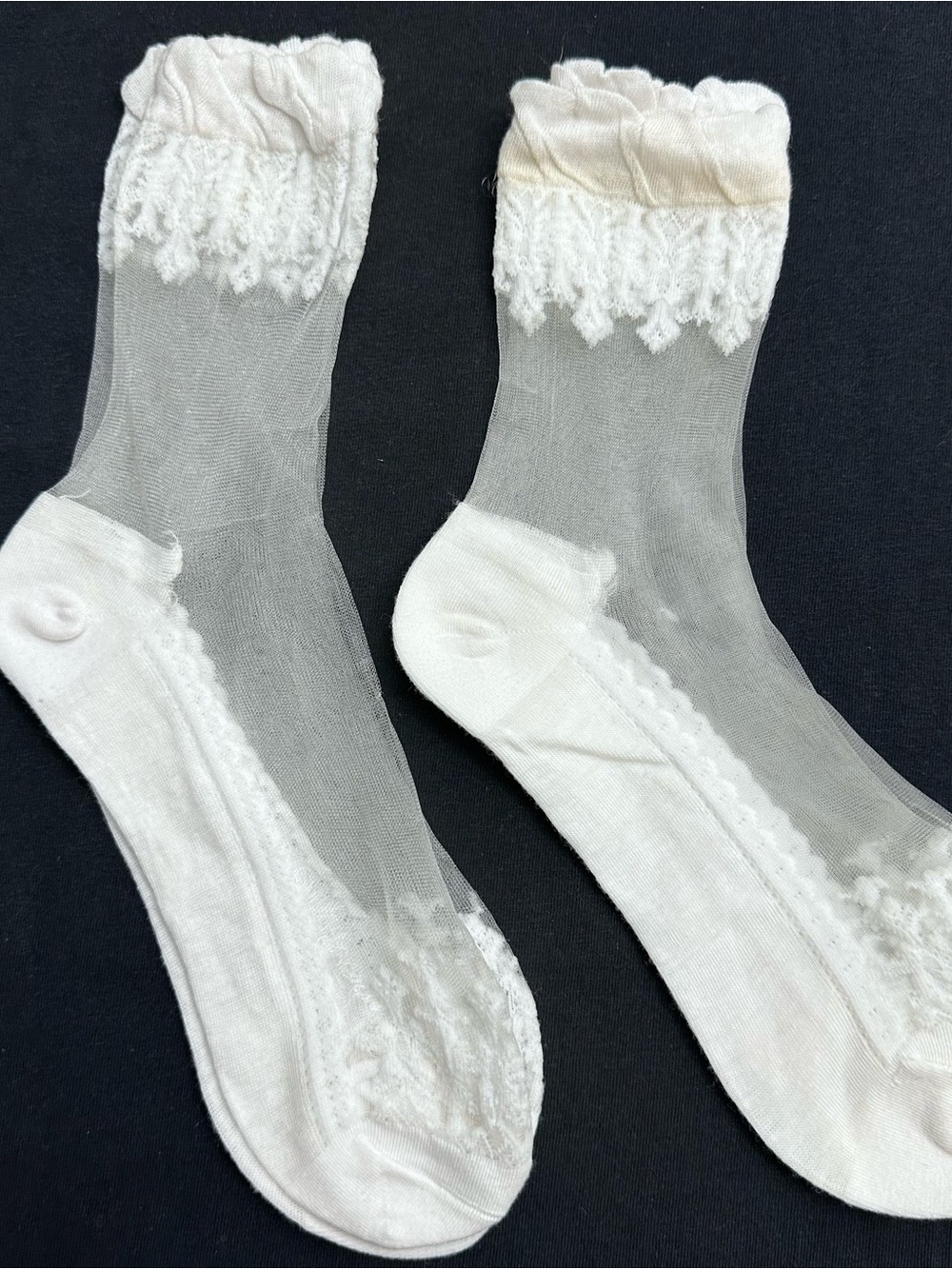2 Pairs  Socks Women Sheer Embroidered Floral Thin Stockings Japanese Style Cozy